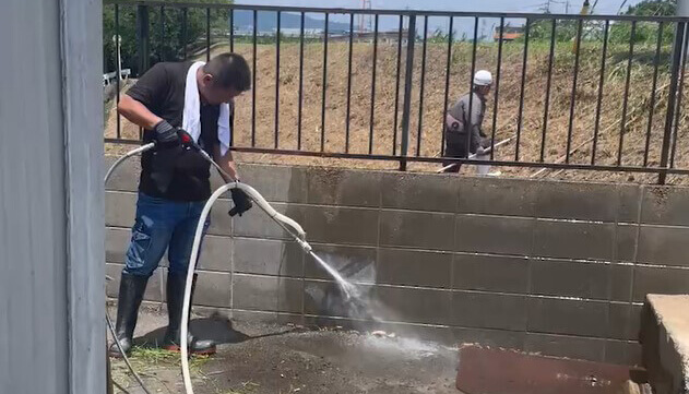 噴水・公園の高圧洗浄施工